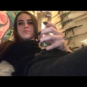 Meet your Posher, Hailey